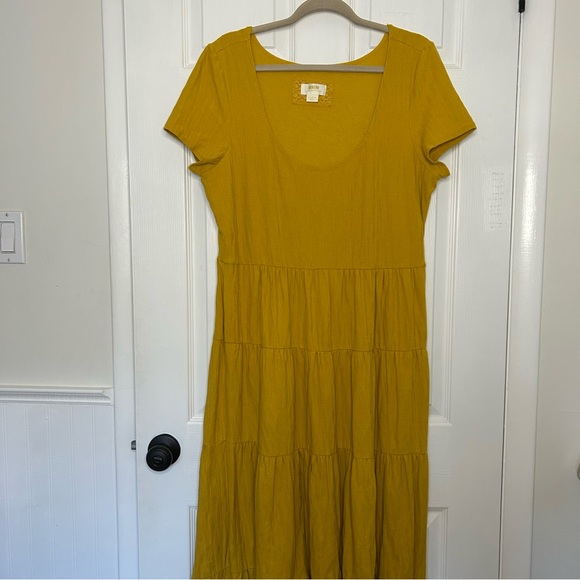 Anthropologie Maeve Gillian Tiered Maxi Dress - Picture 3 of 13